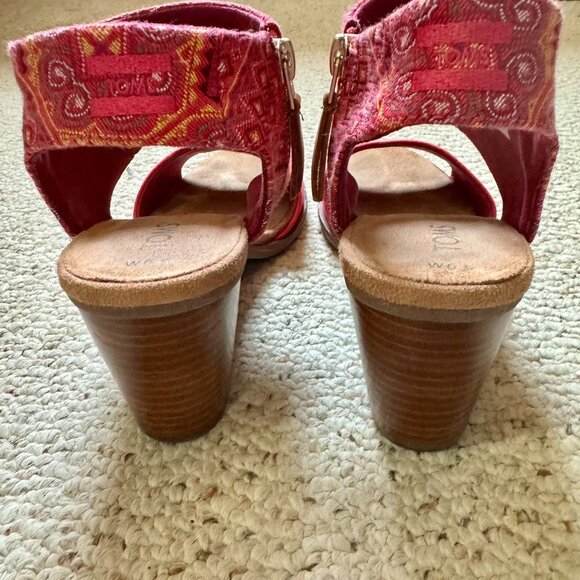 pink TOMS heeled peep-toes w/ zip closure & geometric pattern, women's size 6.5 - Picture 6 of 11